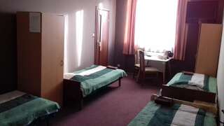 Хостелы Noclegi - Pokoje KING Дравско-Поморске Четырехместный номер с ванной комнатой-2