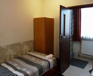Хостелы Noclegi - Pokoje KING Дравско-Поморске Двухместный номер с 2 отдельными кроватями и собственной ванной комнатой-7